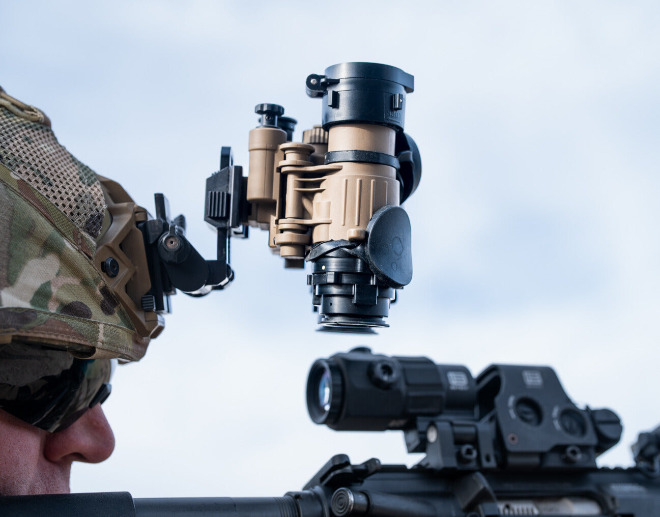 Hoplite Gen 2 (NVG Protection and Focusing Device) - Phokus Research Group